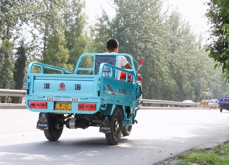 電動車三輪車在哪上牌費用多少走哪個車道老司機告訴你