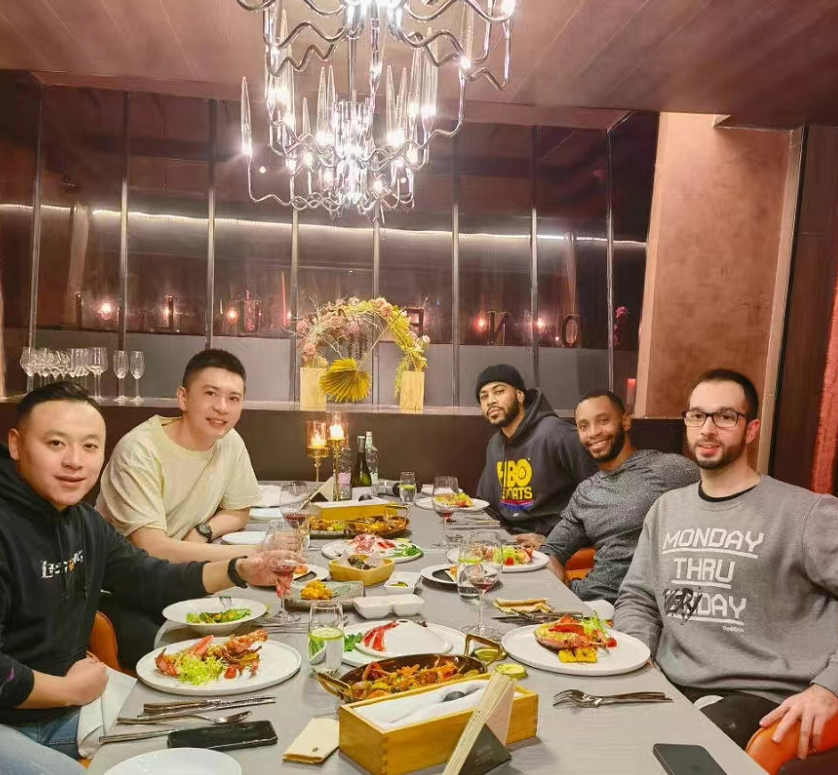 上海男篮 阵容太豪华！CBA第二阶段13支球队配备双外援，两队目标阻击辽粤