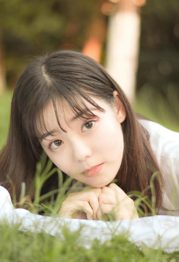 清纯唯美少女