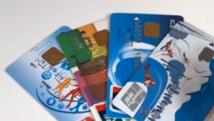银行工作人员提醒：长期不用银行卡记得注销，否则会影响征信