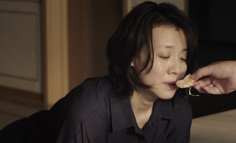 但这个"精神控制虐妻案"从发生到破案,似乎对于核心主案并没有任何