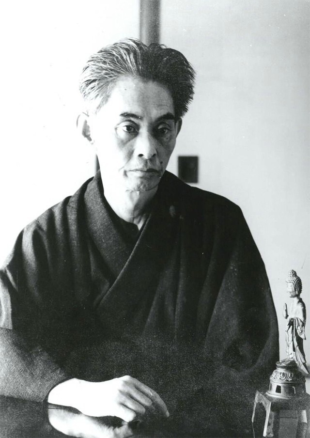 川端康成:诺贝尔文学奖得主,初恋女友悔婚后,他曾一度陷入自卑_腾讯