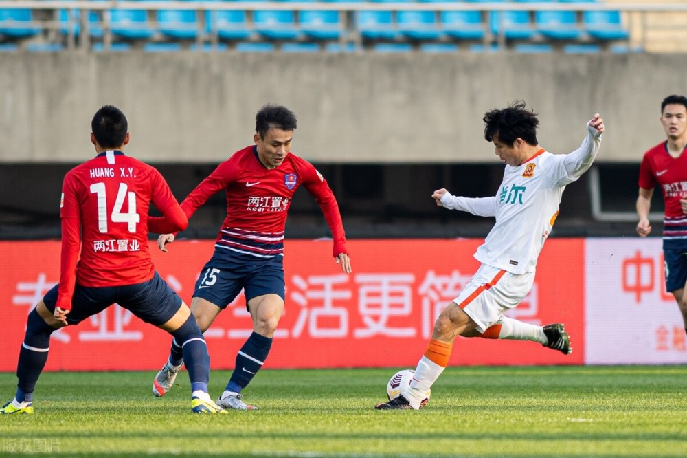 李金羽 3胜3平！中超保级队创纪录，李金羽点石成金，21岁泰山新星被激活
