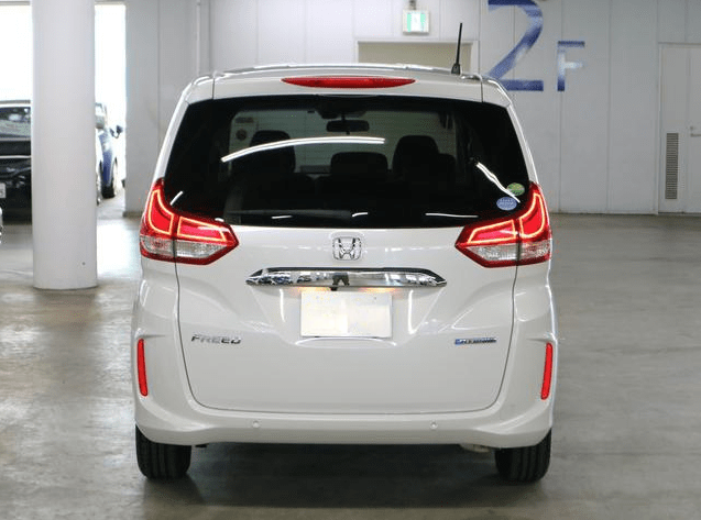 5万!本田freed惊艳来袭,配双侧电滑门,可选7座布局!