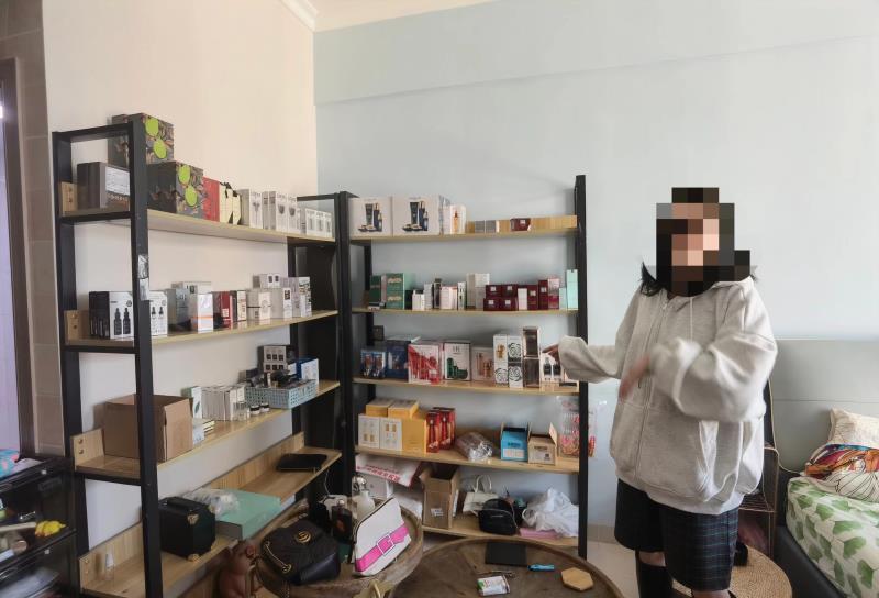 长沙海关打掉3个套代购走私团伙涉案案值约700万元