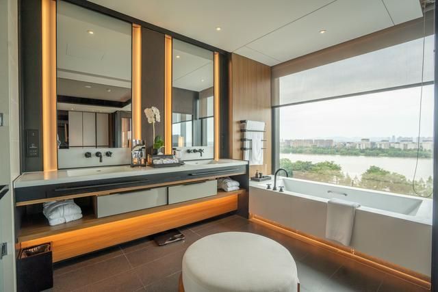 全球仅三家的涵碧楼,落户南京,来了就不想走