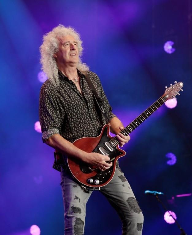 皇后乐队吉他手布莱恩·梅感染新冠 曾炮轰抵制疫苗的人是疯子_腾讯