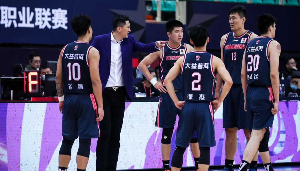 cba CBA第二阶段只能带15名球员！杜锋面临选择，四人将被淘汰