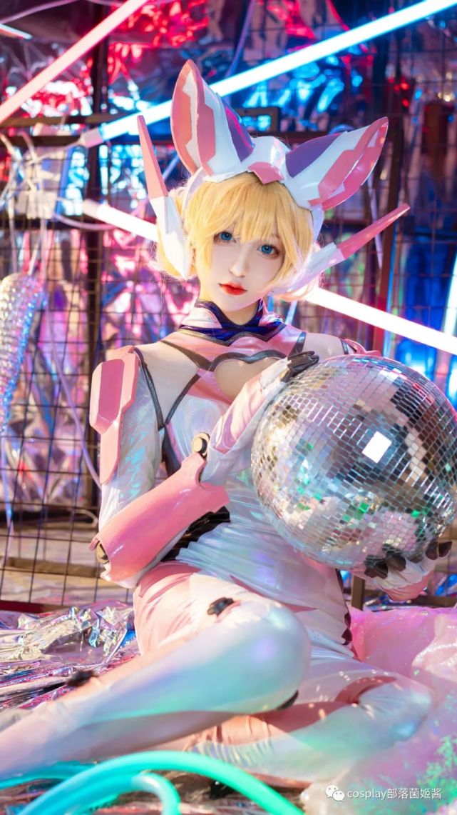 cos:王者荣耀妲己时之彼端@小荼同学