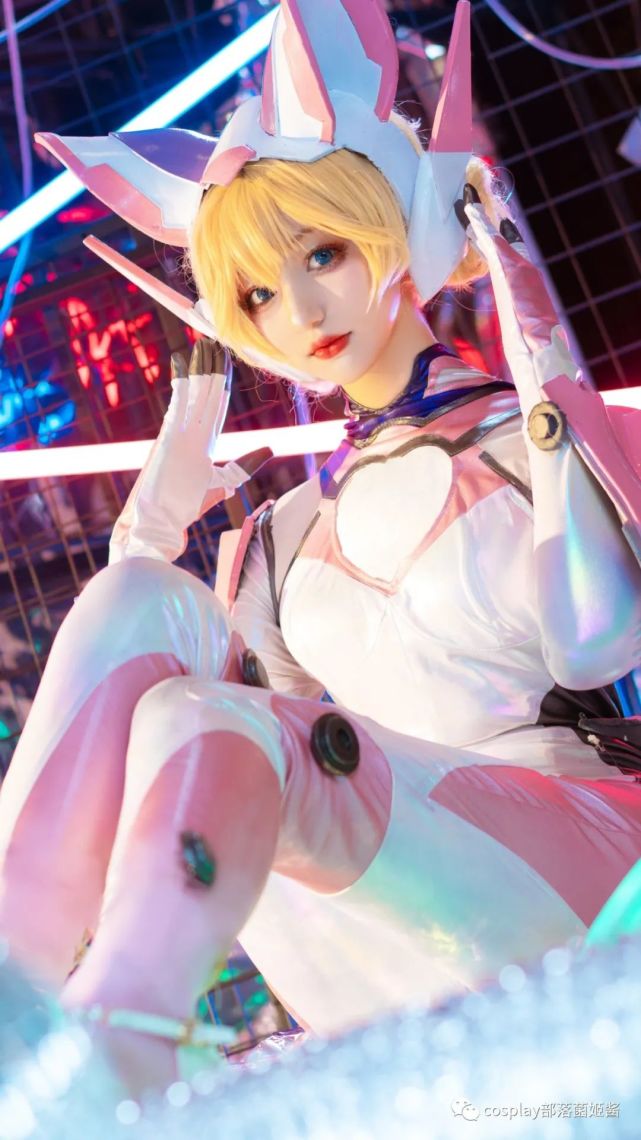 cos:王者荣耀妲己时之彼端@小荼同学