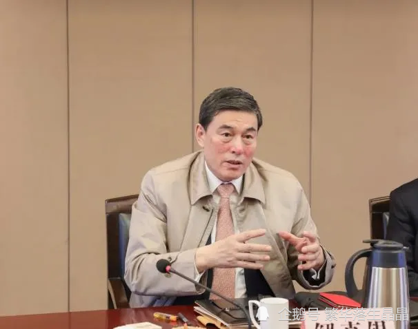 解直锟刚离世几天外甥刘洋正式接管集团毛阿敏为何不接管集团