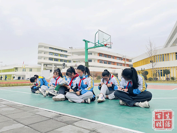 成都市中和中學安和校區多彩社團點亮青春夢想