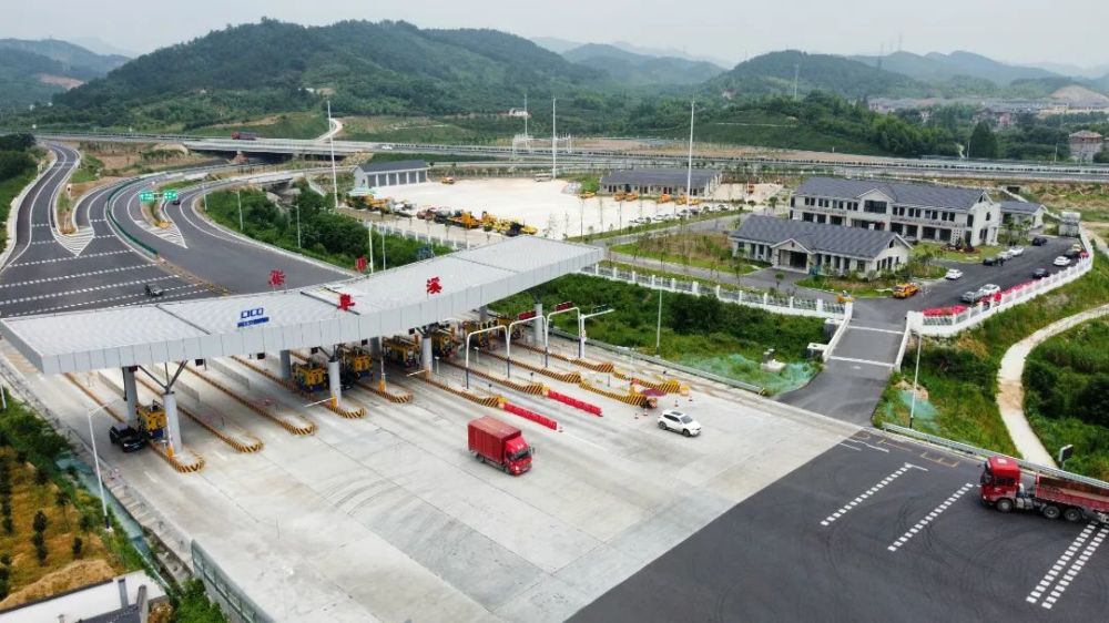 总流量突破560万辆次杭州绕城高速西复线湖州段助推长三角一体化高