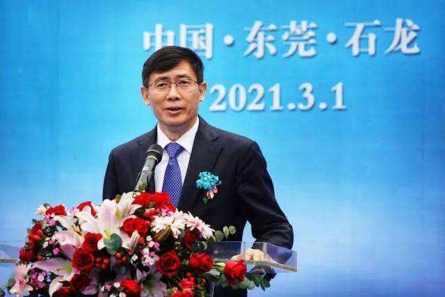 巴黎奥运会举重项目大调整，中国队面临多方冲击，国际举联葫芦里装的什么药？_腾讯新闻