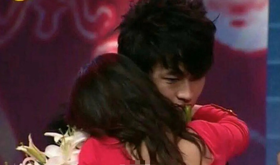 魏晨于玮婚礼现场曝光伴娘伴郎均为圈外人王铮亮为证婚人