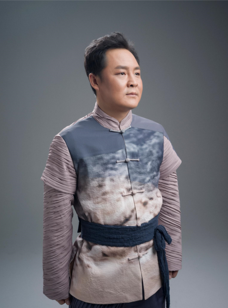 ▼扮演者:王杨,郑海兵,严厉手绘图化装设计服装设计王二林"▼扮演者