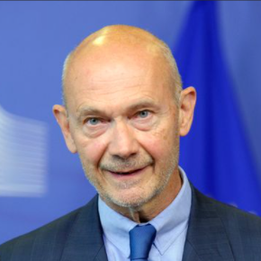 世贸组织前总干事帕斯卡尔·拉米,德国荣根财团总裁彼得·荣根,耶鲁