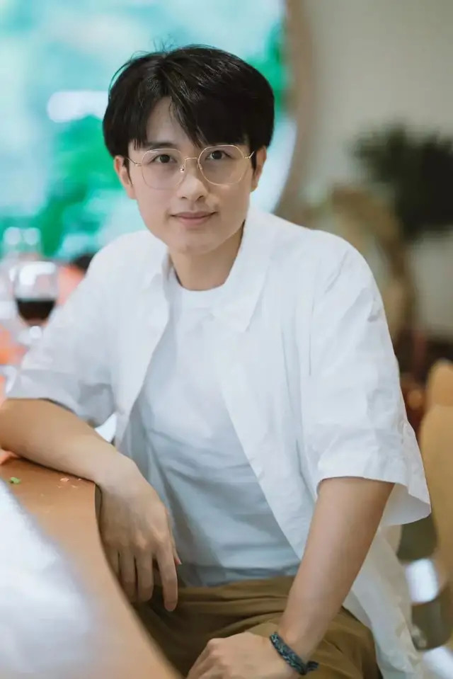 对话李不言镜头内外我就是我