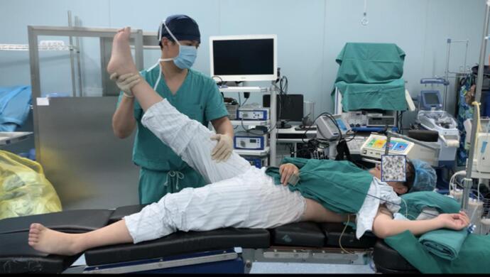 14岁女孩腰椎间盘突出,"老年病"缠上青少年?_腾讯新闻