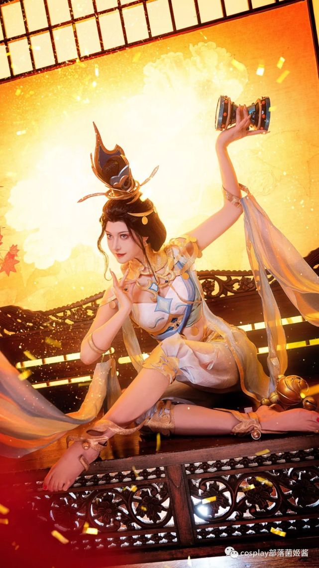 cos67王者荣耀同人貂蝉遇见胡旋露儿