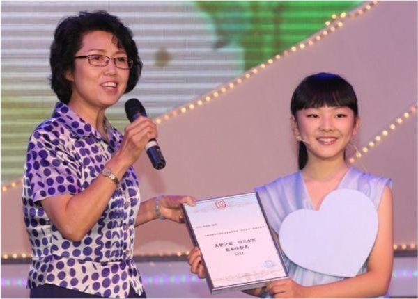 神秘女作家豆豆到底是何方神圣一炮走红后却将自己藏起来