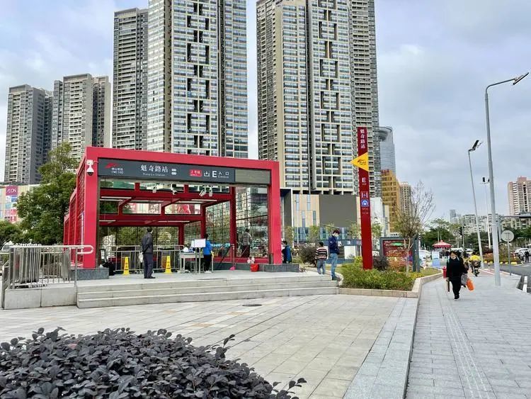 魁奇路站佛山首个地铁换乘站一站式吃喝游购攻略奉上
