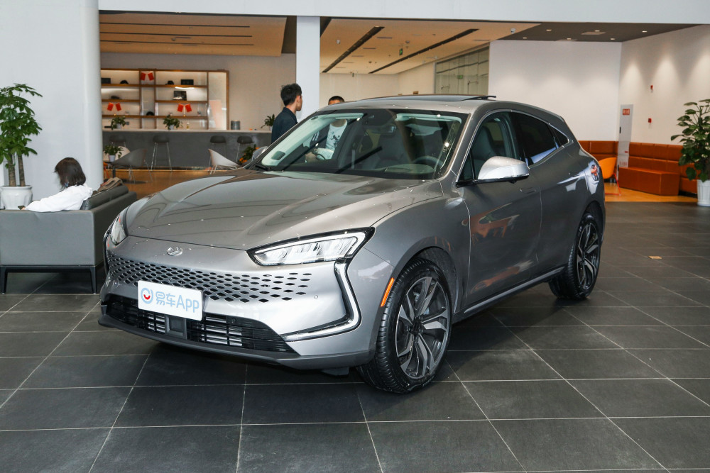 小鲨帮选车seres赛力斯又一杀手锏赛力斯sf5购车手册来了