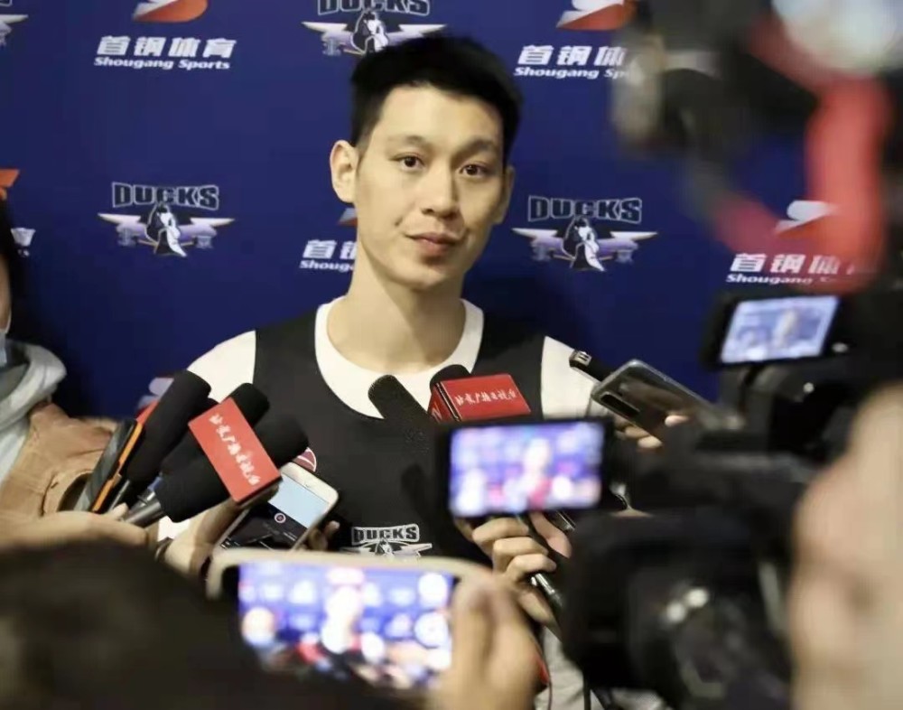 cba 主动降薪150万美元！林书豪为北京首钢做出牺牲，秦晓雯成大赢家