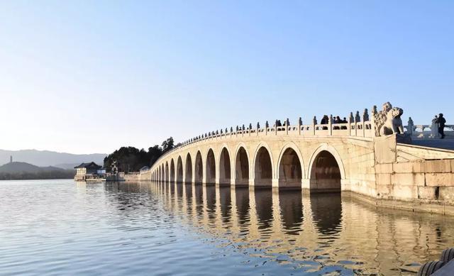 颐和园的十七孔桥是怎么修成的？