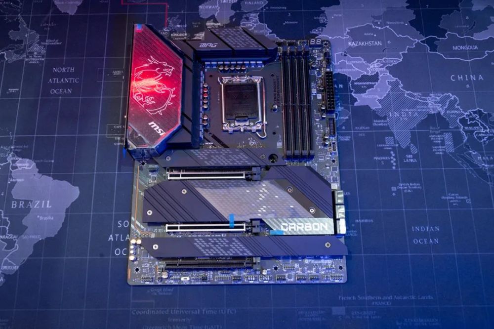 十二代酷睿裝機需要什麼ddr5360水冷高素質主板不能少