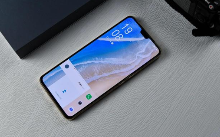 Vivo S12系列已经发布，外观对标iPhone，全能影像自拍旗舰