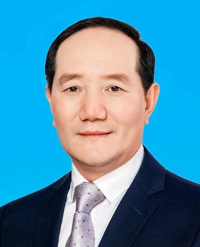 杨昌鹏任安顺市委书记