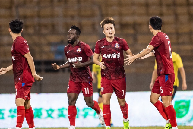 中超 进中超第2天，小球队巨奖曝光！2000万元，保级再重奖，新赛季待爆发