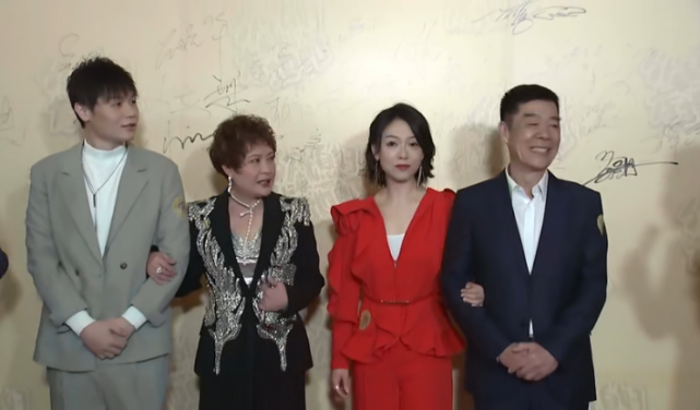 外来媳妇本地郎康祈光假戏真做大嫂香兰笑言他们日夜分明