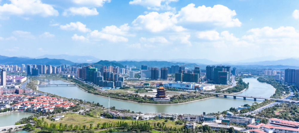 近两年来,袁州新城进入发展"快车道",集合宜春cbd,宜春政区,旅游集散