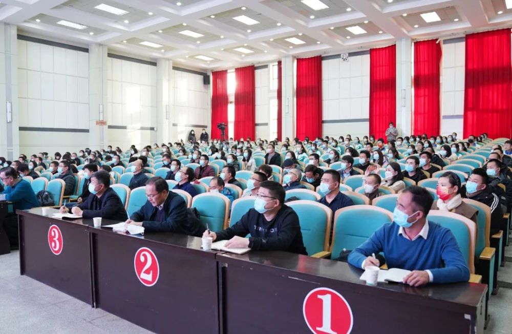 王立奇到酒泉中学宣讲党的十九届六中全会精神_腾讯新闻
