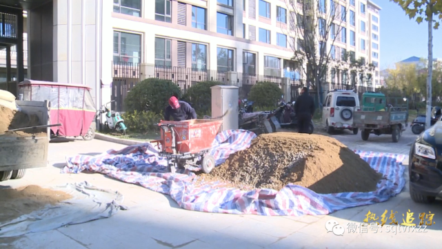 商丘绿地中南漫悦湾：楼顶依然施工在违建 物业部门不采取措施