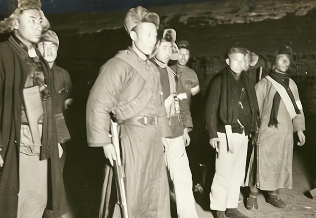 鄧鐵梅率義軍在大營子大練兵 遼東三角地軍民抗日熱情高漲 中國熱點