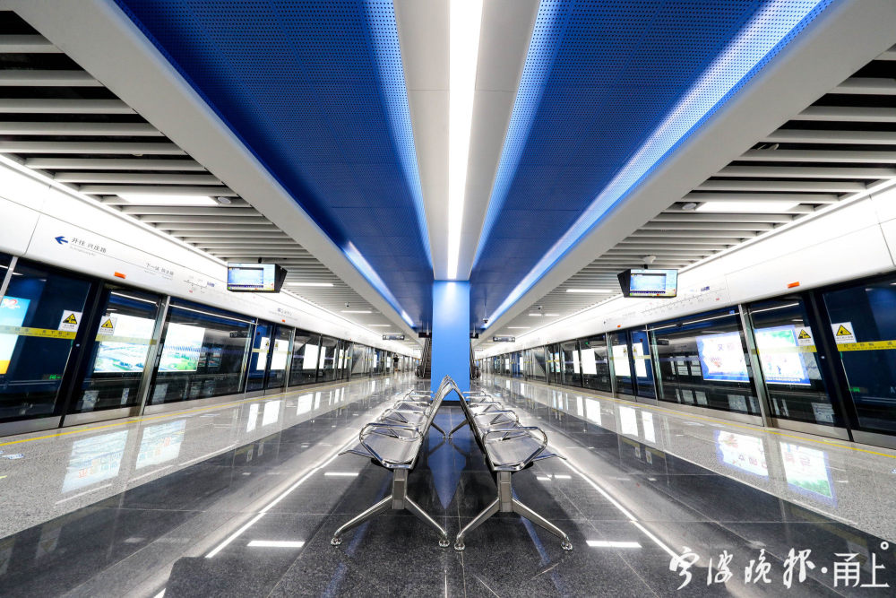 宁波轨道交通5号线一期来了全省首列全自动运行列车长啥样记者带你