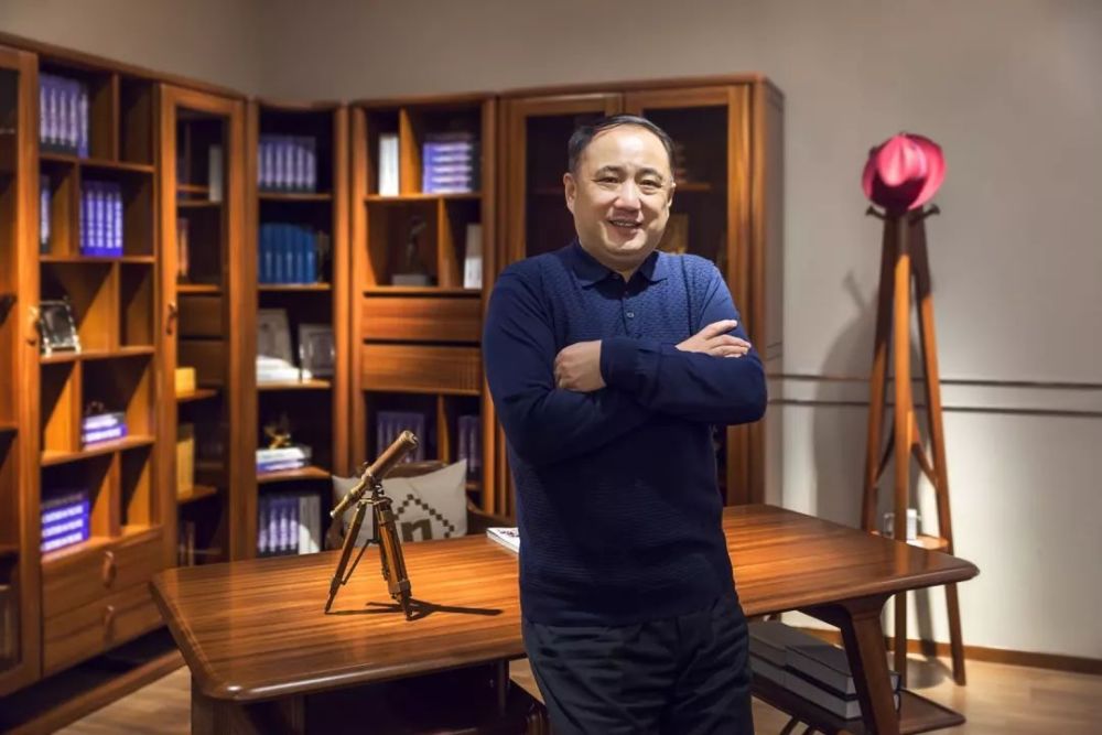 新县有钱老板排行_关注新县邻县这伙人殴打KTV老板,原因竟然是…(2)