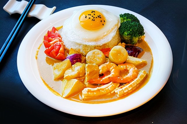 米饭的n种做法第366课咖喱海鲜饭