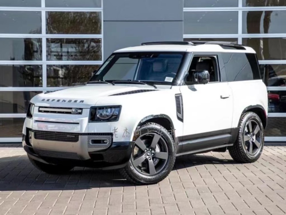 三门造型更有越野范短轴熊猫版卫士90实拍比bronco霸气