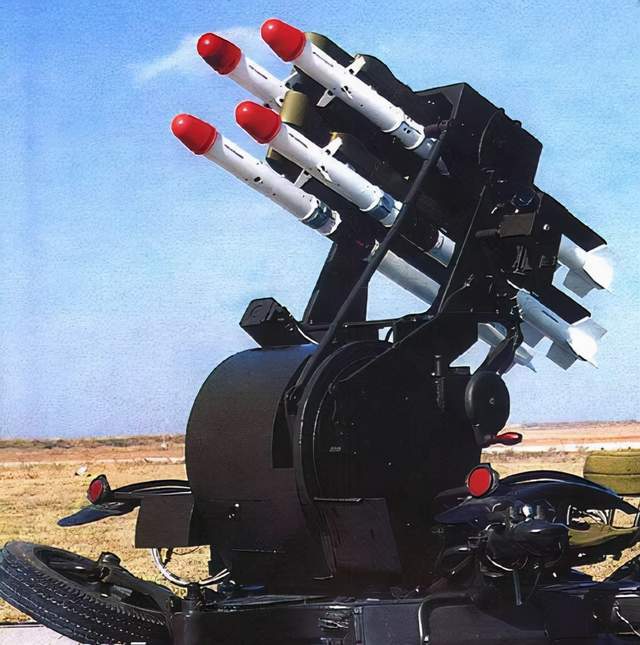 pl-9c防空导弹,技术源自空射"霹雳"-9近程防空导弹,采用红外制导,可以