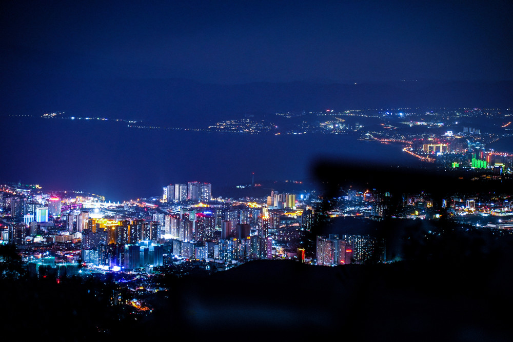 大理绝佳看夜景的山顶,者摩山