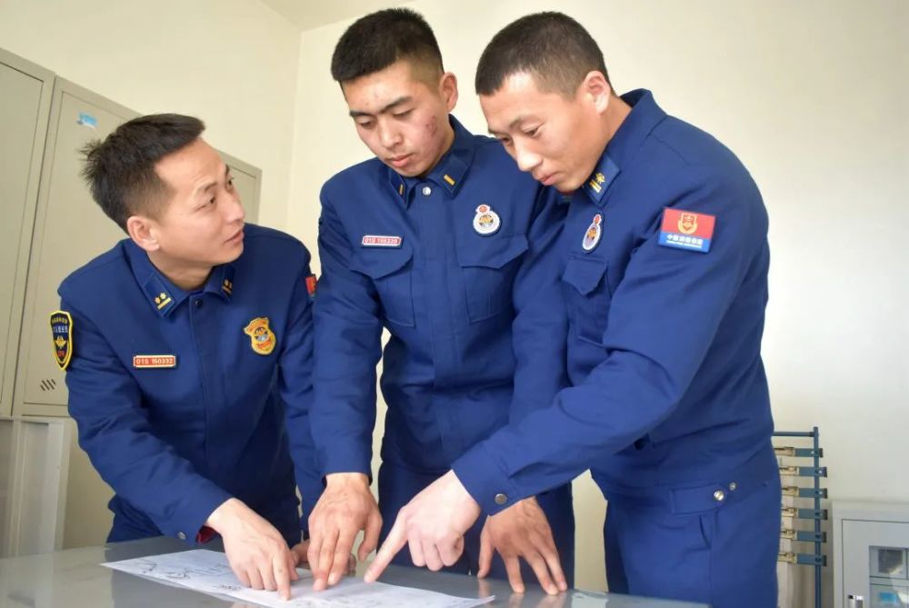 基层一线丨开展形式多样微活动密切指战员内部关系