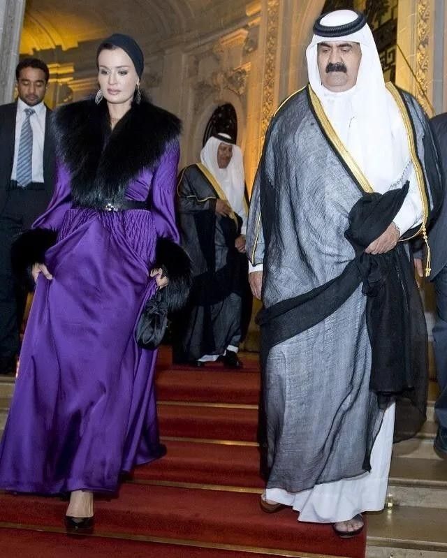 卡塔尔哈马德三位王妃_卡塔尔哈马德_卡塔尔哈马德 父亲