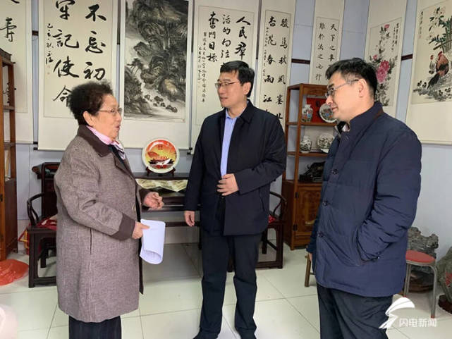 张旗,崔磊一行先后看望了退休老干部张健,马丹玉,张栋,赵好玉,孙书臣