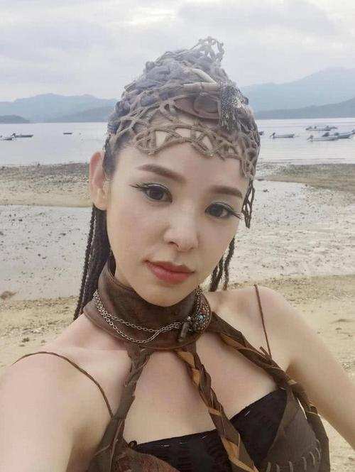 说起谭凯欣的名字可能大家有些陌生,她的妹妹就是tvb小花谭凯琪,谭凯