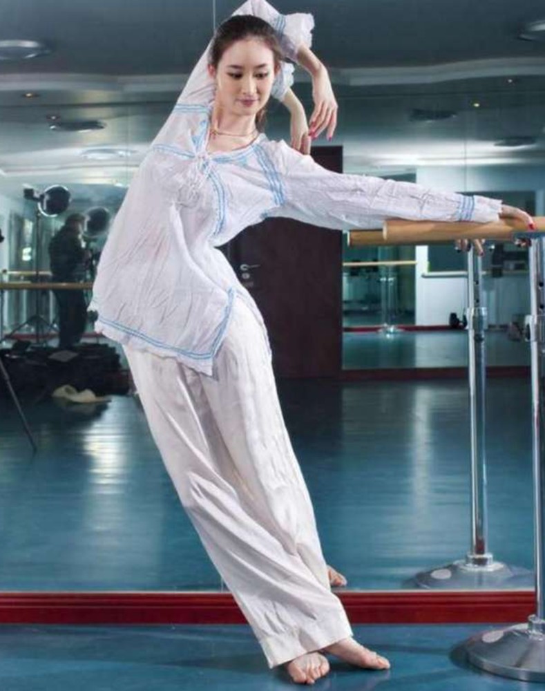 国家一级演员王亚彬离开乡村爱情后33岁享誉世界