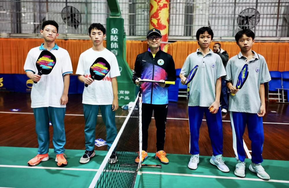 科学新运动·健康新生活,广州六中举办匹克球推广教学活动_腾讯新闻